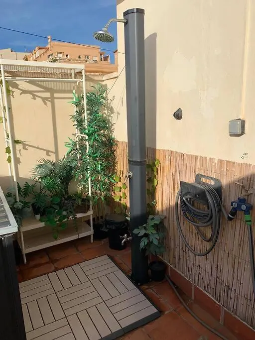 Estudio Capuchinos Malaga 0*,